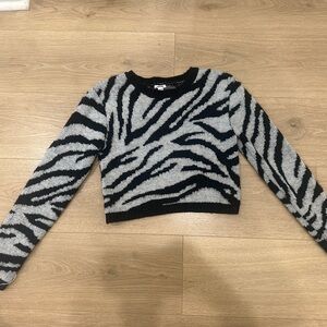 GARAGE: xs zebra print cropped sweater
